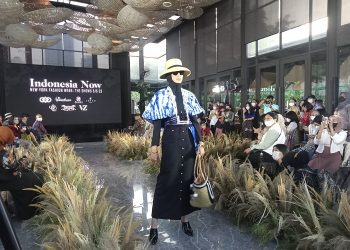 6 Desainer Indonesia akan Tampil di New York Fashion Week 2022