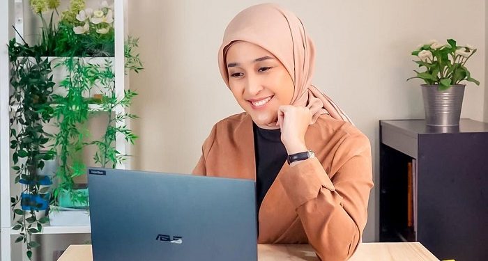 Saat Semuanya Naik Tapi Penghasilan Belum? Ini Cara Mengatur Keuangan ala Prita Ghozie