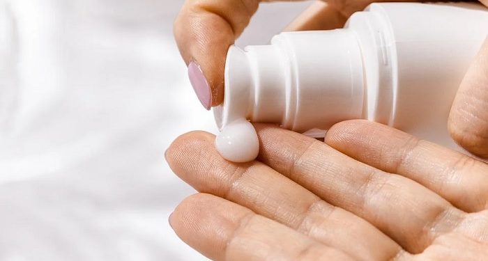Tips Sebelum Memberikan Lotion pada Bayi yang Baru Lahir