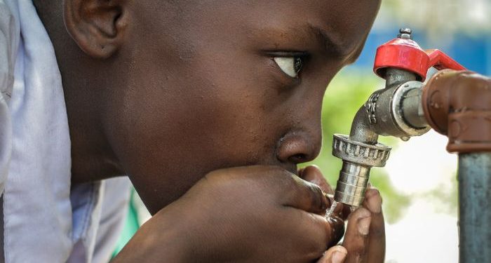 Keutamaan Sedekah walau hanya Air Minum