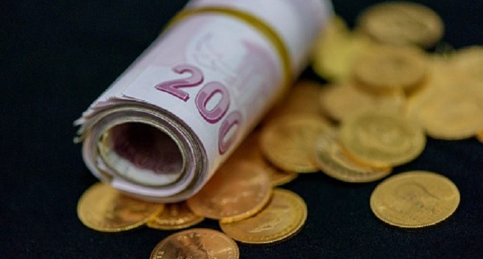 Sikap Suami dan Istri di Saat Ekonomi Terpuruk