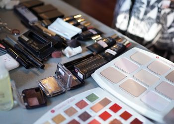 Tips Merias Pipi Sesuai Bentuk Wajah