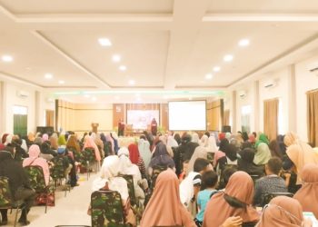 Ratusan Muslimah Padati Pengajian Akbar Muslimah Wahdah Islamiyah Bone