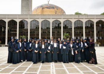 Islam Membuka Sekolah Perempuan Sejak 15 Abad yang Lalu