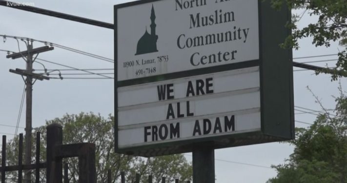 Sekolah Islam di Austin Menawarkan Kursus tentang Islam