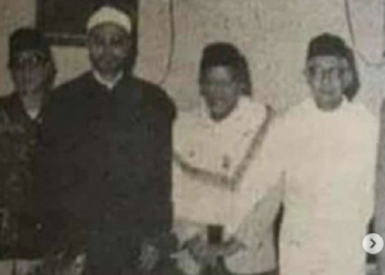 Foto Kebersamaan Syaikh Yusuf Al-Qaradhawi, M. Natsir dan Buya Hamka