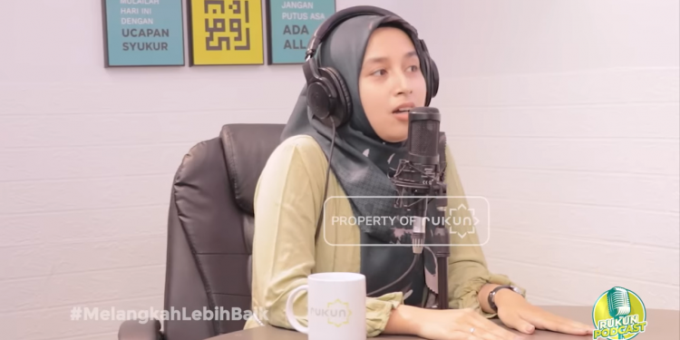 Kisah Wanita Membenci Islam Berakhir Mualaf Dalam 7 Hari