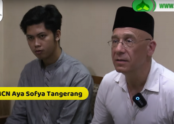 Orang Atheis Ini Masuk Islam Setelah Mengetahui Islam dan Sains Tidak Bertentangan