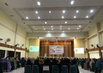 Ketua Dharma Wanita Persatuan Soppeng Apresiasi Metode Belajar Alquran Orang Dewasa