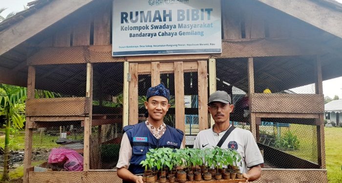 Dukung Ketahanan Pangan Nasional, Warga Kepulauan Meranti Dapat Ratusan Bibit Cabai