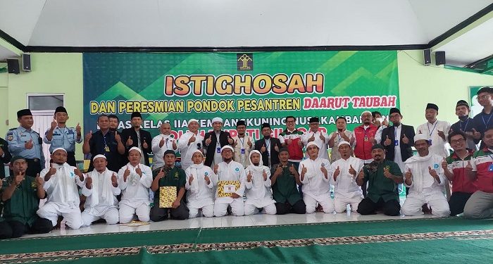 Ditjenpas Kemenhukham - IMS Resmikan Ponpes Pertama di Lapas Nusakambangan