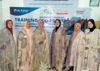 Sukseskan Program Ekonomi Kreatif, Ibu-ibu Dusun Laharpang Ikuti Pelatihan Ecoprint