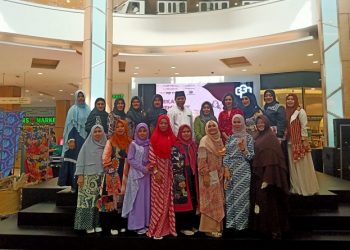 Hijabersmom Community Bekasi Peringati Hari Batik Nasional Melalui Ajang Bekasi Membatik