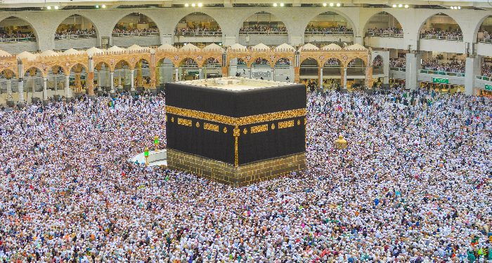 Rumah ibadah pertama yang dibangun