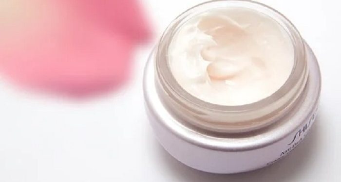10 Langkah Massage Wajah Ini Bisa Kamu Lakukan di Rumah