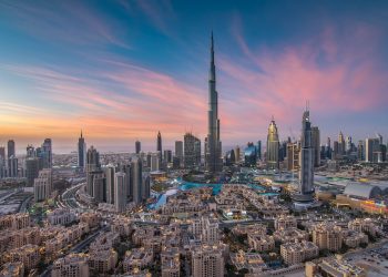 Melihat Dunia dari Jendela Akhirat