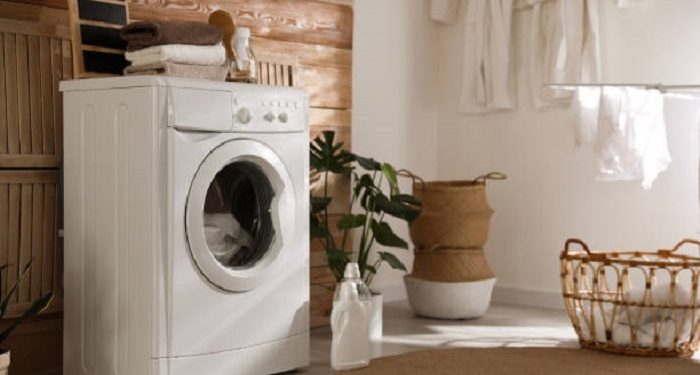 Sudah Pakai Pewangi Tapi Cucian Masih Bau Apek? Mungkin Ini Penyebabnya