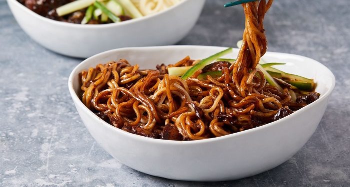 Resep Spicy Jajangmyeon Korea Halal, Menu Seru di Akhir Pekan