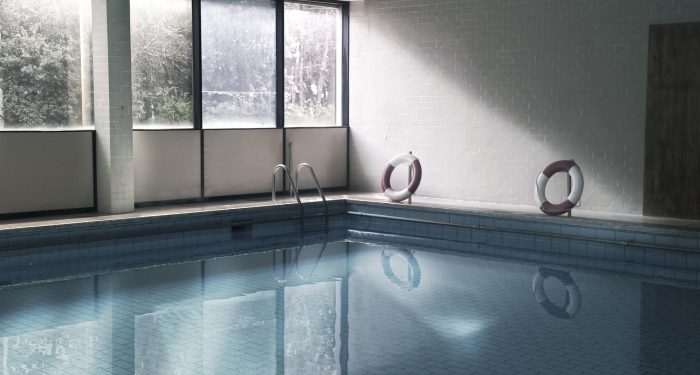 Pelajar Muslimah Minta Lebih Banyak Akomodasi di Syracuse Pools