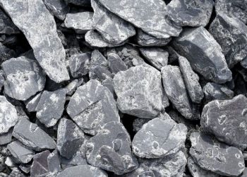 Bagaikan Mengukir di atas Batu