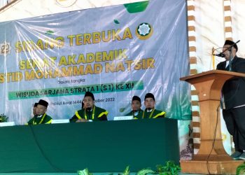 Pesan Ketum Dewan Da’wah kepada 91 Wisudawan STID Mohammad Natsir