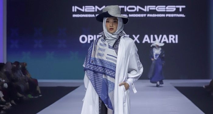 Hadir di Runway ISEF 2022, Opie Ovie X Alvari Ciptakan Koleksi Busana dari Keindahan Masa Kecil