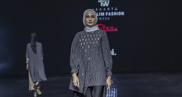 Hadir di JMFW 2023, Kami. Hadirkan Koleksi Busana Untuk Tampil Simpel dan Stylish