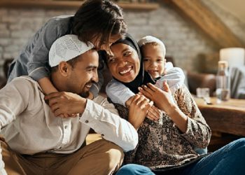 Keshalihan Orangtua Syarat Keberhasilan Pendidikan Anak