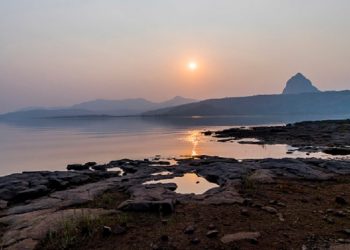 Alasan Allah Menyebut Diri-Nya dengan Lafaz 'Kami'