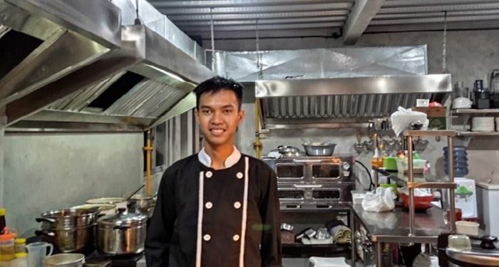Rizki, Alumni RGI Kampus Yogyakarta Kini Sukses Jadi Chef di Restoran Ternama