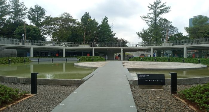 Ada apa di Taman Martha Christina Tiahahu Blok M?