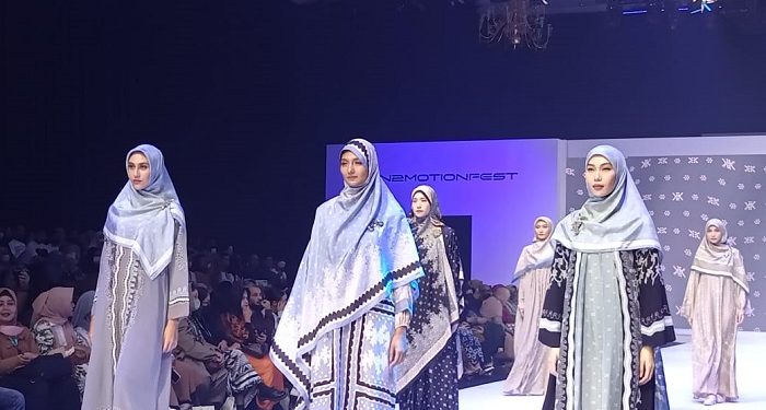 Koleksi Busana Syar'i Ini Bikin Penampilan Jadi Lebih Modern dan Stylist