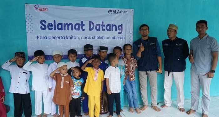 Peduli Kesehatan Yatim di Kampung Pemulung