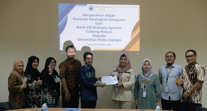 KB Bukopin Syariah Bekasi Hibahkan Laptop ke Universitas Pelita Bangsa