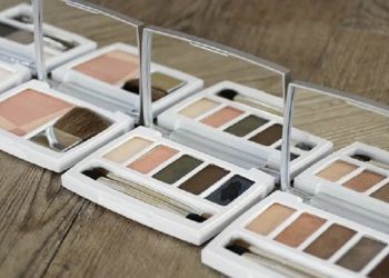 6 Cara Merias Mata Sesuai Bentuknya