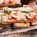 Punya Sisa Roti Tawar? Sulap Jadi Pizza Roti Tawar yang Mengeyangkan