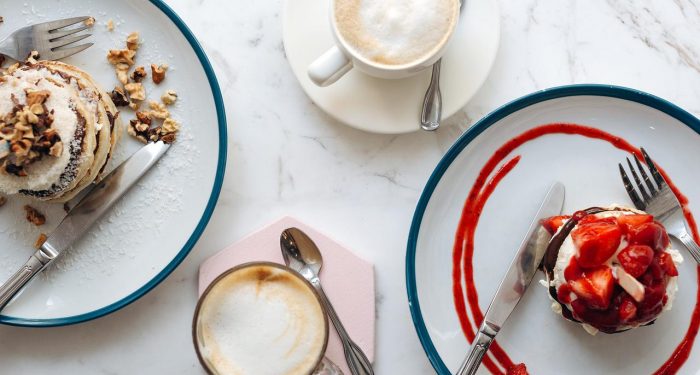 Masjid Cambridge Gelar Coffee Morning untuk Donasi Kanker