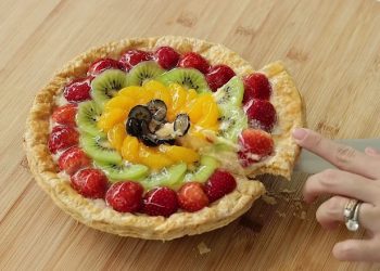 Resep dan Cara Membuat Puff Pastry Fruit Pie untuk Sajian Keluarga