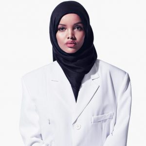 Intip Gaya Hijab Halima Aden, Supermodel Hijab Pertama di Dunia
