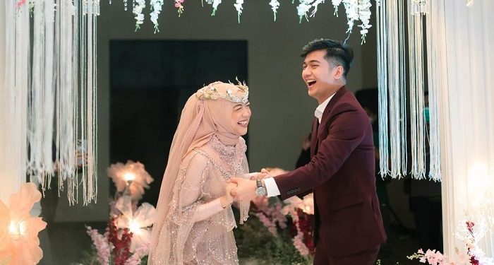 Rayakan Anniversary Pernikahan Pertama, Ria Ricis Beri Tips untuk Para Suami Lancar Rezeki