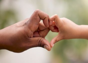 Cinta Tulus Tanpa Syarat dari Ayah dan Ibu