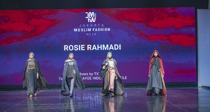 Koleksi Busana Rosie Rahmadi di JMFW Terinspirasi dari Filosofi Kopi