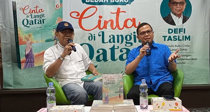 Bedah Buku Cinta di Langit Qatar Oleh Gema Insani