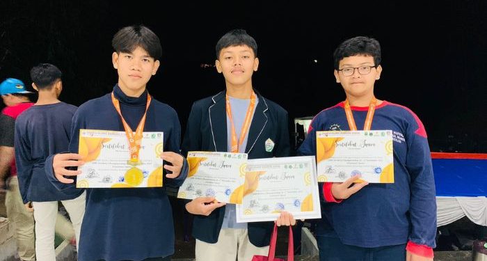 Juara 1 Beregu U-15 Putra JIBS Archery Championship 2022 Bagikan Tips Menyikapi Pujian