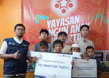 Dukung Pendidikan Yatim, LAZ Al Azhar Berikan Santunan Biaya Pendidikan Rutin