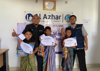 LAZ Al Azhar Gelar Khitanan Gratis di Masjid Raya Al Azhar Bintaro