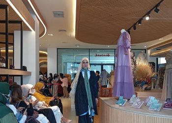 Buka Pop Up Store di Sarinah, IFC Bawa Produk Kain Wastra Nusantara