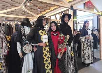 Koleksi The Acculturation by Najua Bellabaric Hadir di Sarinah Mall