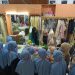 Santri RGI Sambangi Usaha Fashion Wiranti Kurnia Bride