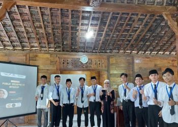 Siap Masuk Dunia Kerja, Santri RGI Yogyakarta Dibekali dengan Ilmu ‘Public Speaking for Interview’